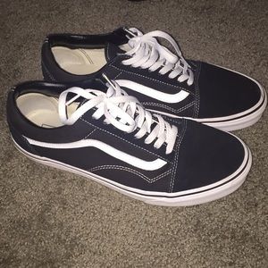 Vans Men’s Authentic’s Black Size 11